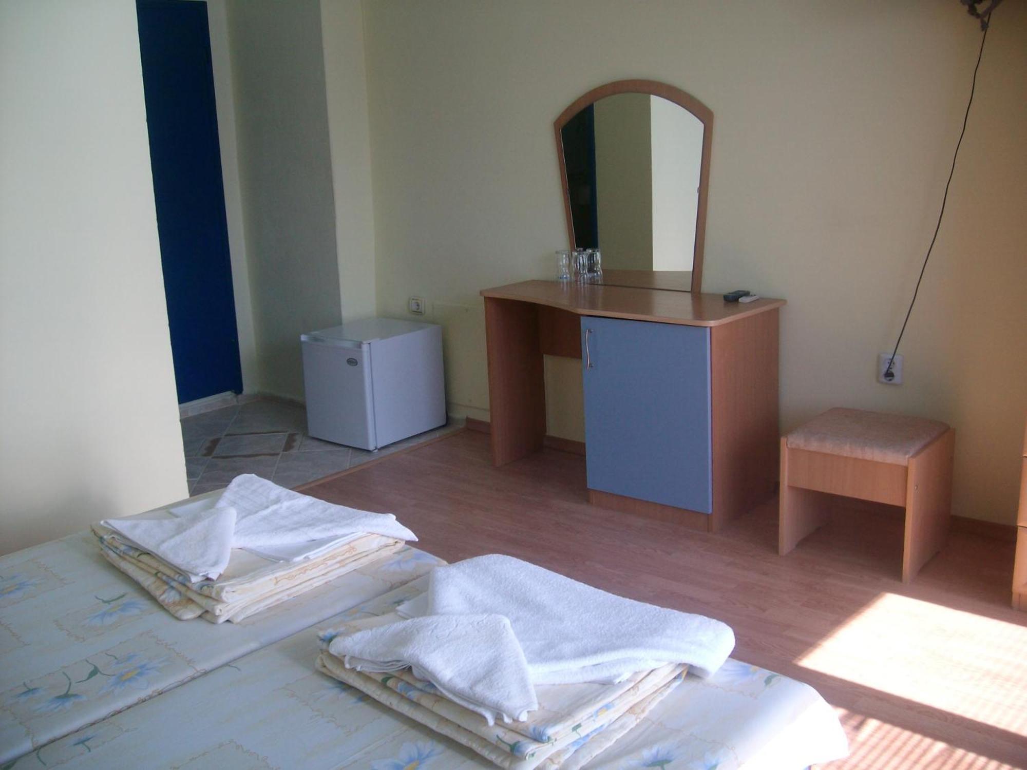 Exotic Guest House Sozopol Rum bild