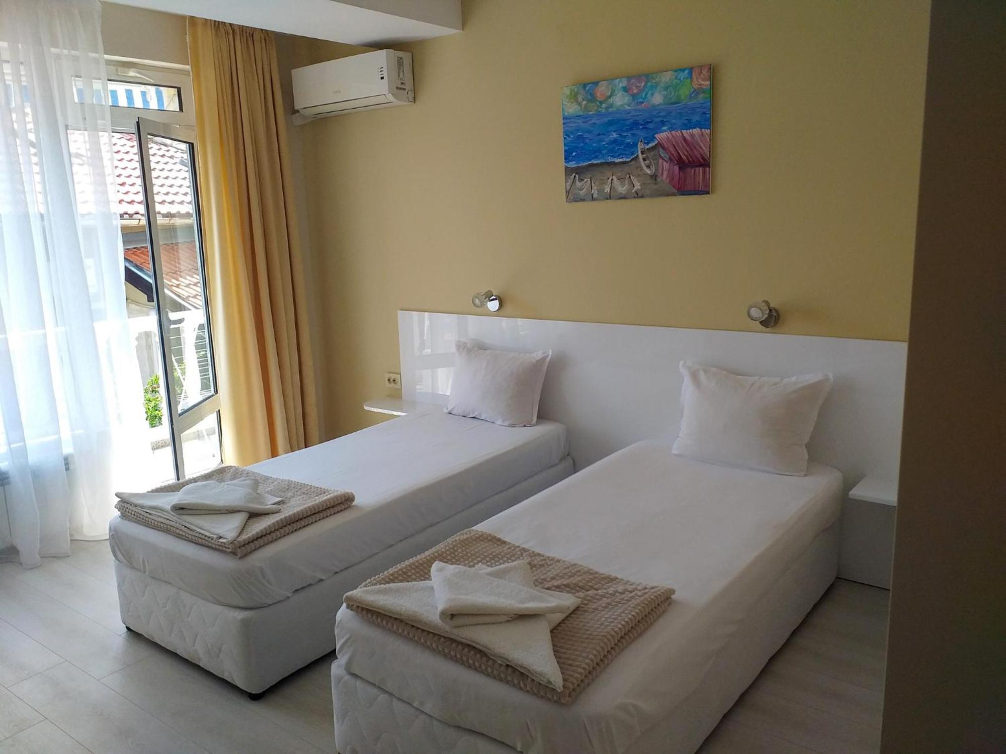 Exotic Guest House Sozopol Exteriör bild