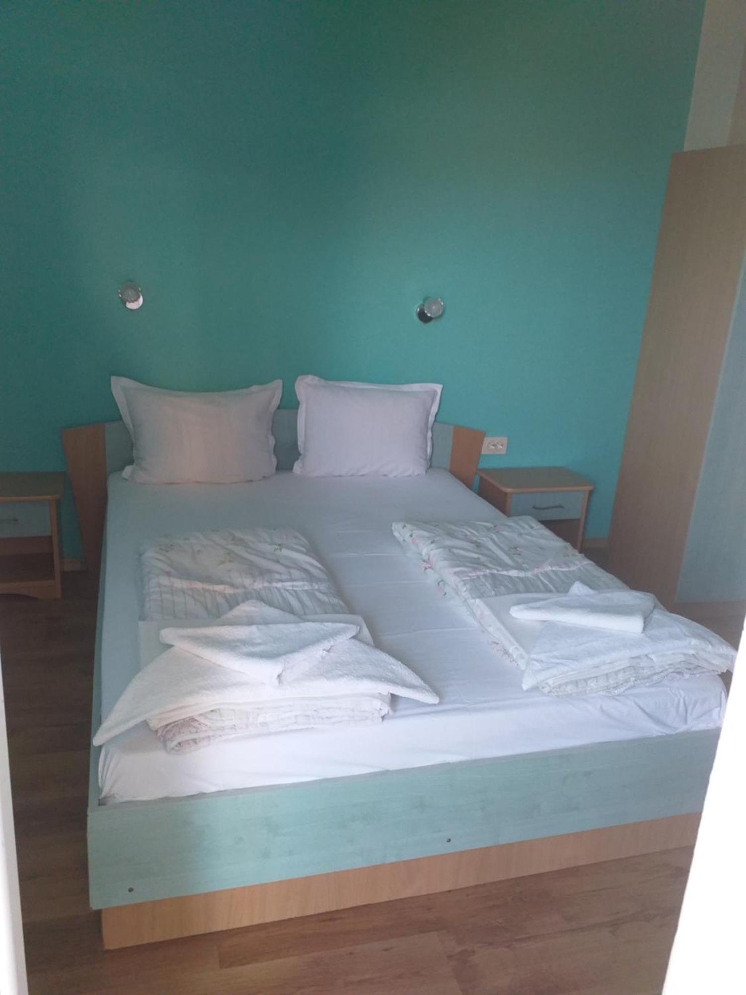 Exotic Guest House Sozopol Exteriör bild