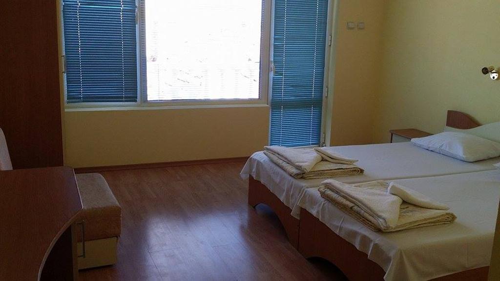 Exotic Guest House Sozopol Rum bild
