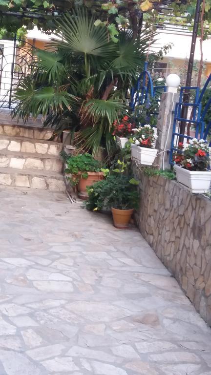 Exotic Guest House Sozopol Exteriör bild