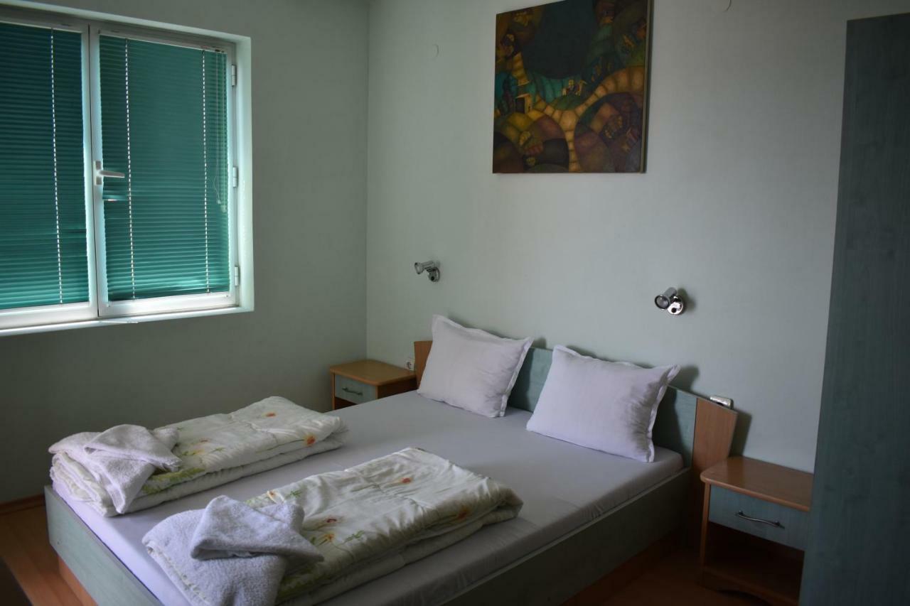 Exotic Guest House Sozopol Exteriör bild