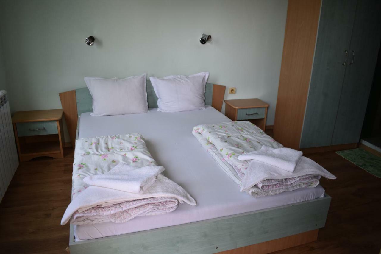 Exotic Guest House Sozopol Exteriör bild