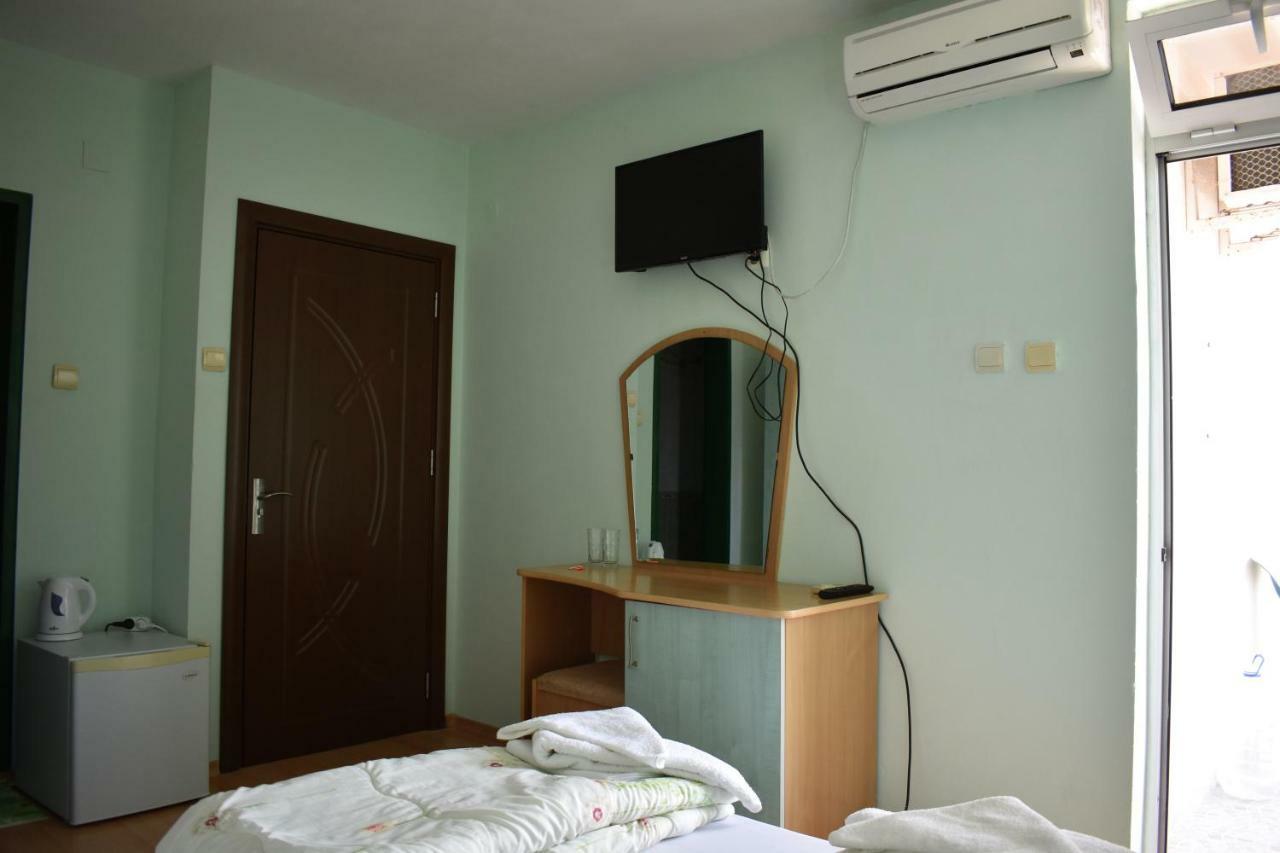 Exotic Guest House Sozopol Exteriör bild
